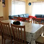 4-bedrooms With Private Pool ! Appartamento Privlaka (Zadar)