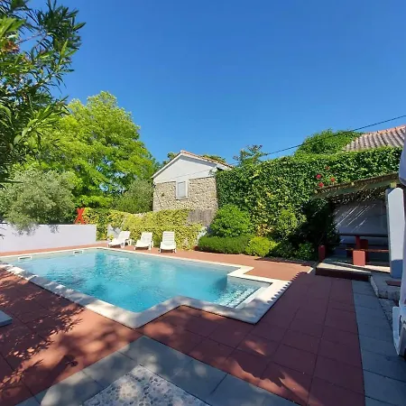 4-bedrooms With Private Pool ! Appartamento *