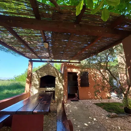 Apartmán 4-bedrooms With Private Pool ! Privlaka (Zadar)