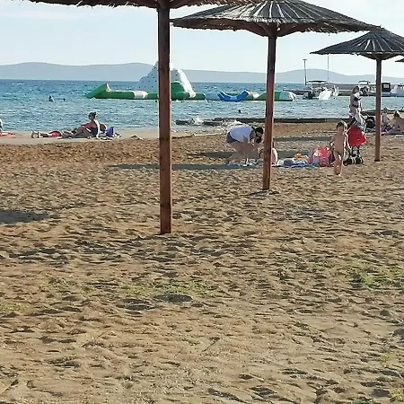 4-bedrooms With Private Pool ! Privlaka (Zadar)
